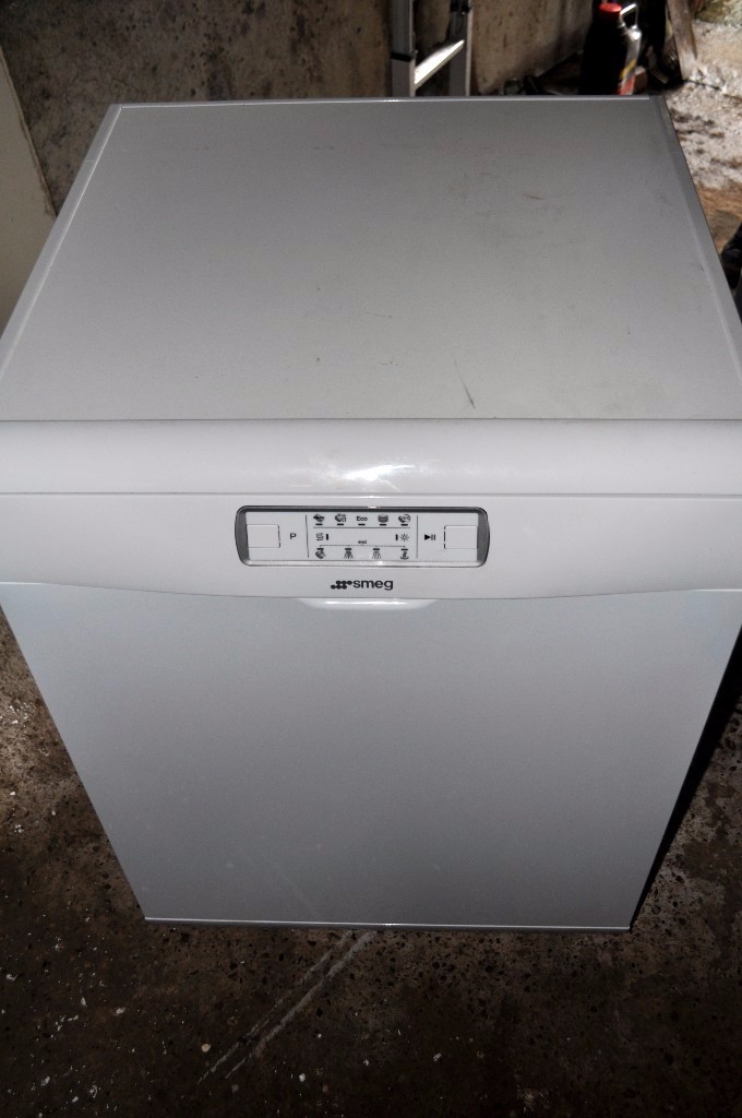 smeg dishwasher dfd613w